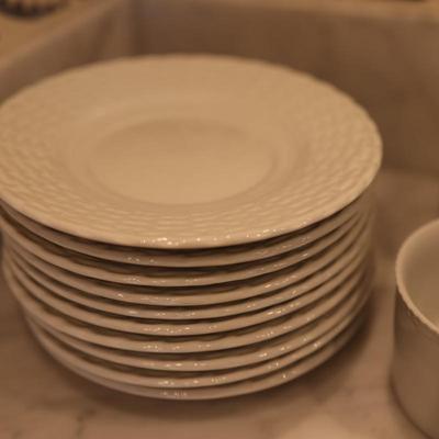 Tienshan White Wicker Porcelain Coffee Service Set