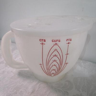 Variety of Tupperware containters, misc. lids