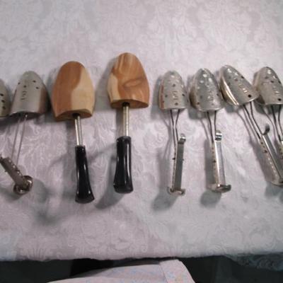 4 sets adjustable shoe stretchers
