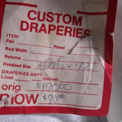 2 Window blinds, new in pkg