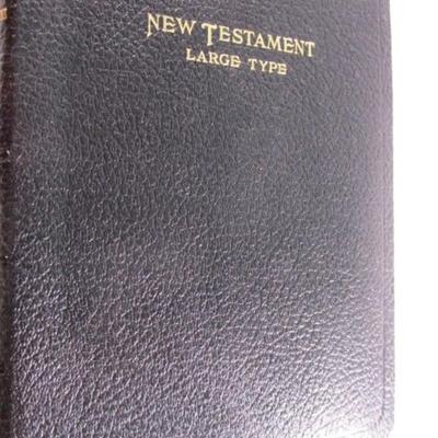 4 New Testaments Large Type, 2 copies of the Book of Mormon