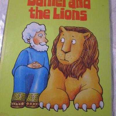 9 Little Golden children's story books