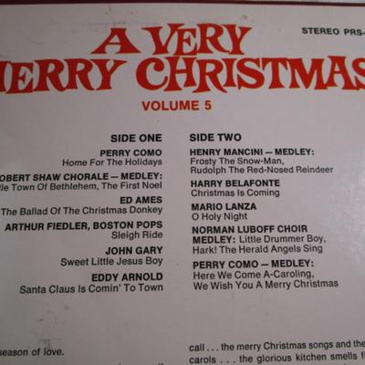 4 Christmas Vinyl LPs
