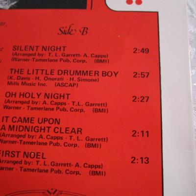3 Christmas Vinyl LPs