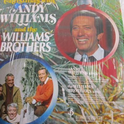 3 Christmas Vinyl LPs