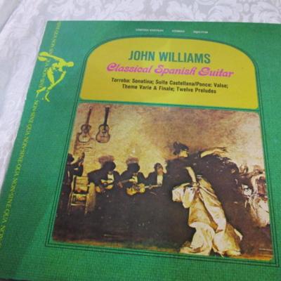 3 Latin LP vinyl albums, 1 bird songs LP vinyl album