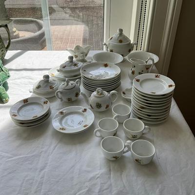 L847 Antique French Minature China Dessert Set