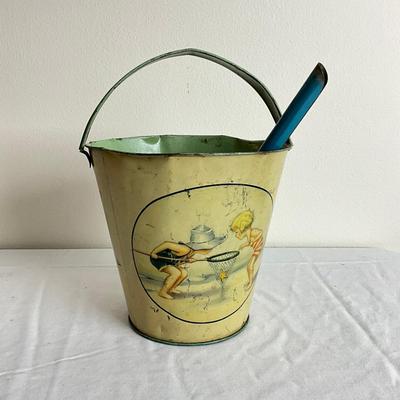 D861 Antique Metal Package Corp Sand Pail With Shovel