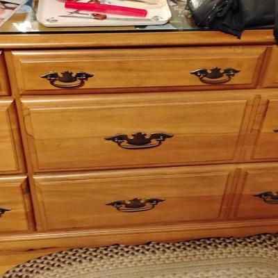 Sumter dresser w/mirror