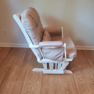 Stork Craft Tuscany Glider Chair (B2-EL)