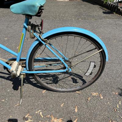 Vintage Women’s Free Spirit Cruiser Bicycle Bike