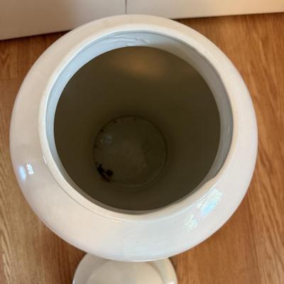 Large Ginger Jar (B2-BM)