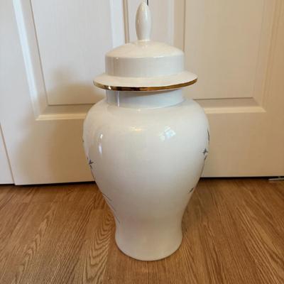 Large Ginger Jar (B2-BM)
