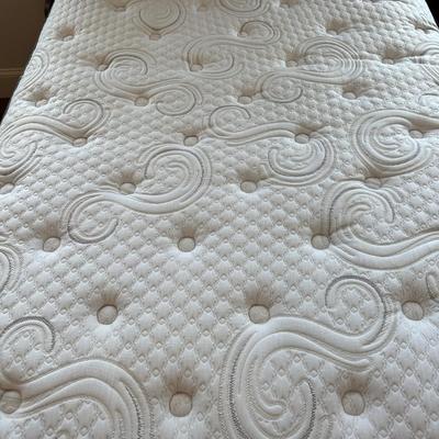 Serta Fullz Size Adjustable Bed with Remote Control – Head Lift Feature