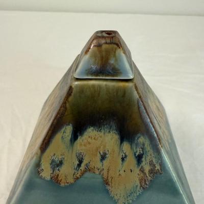 Bob Wager and Other Signed Pottery (B1-BM)