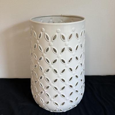 Metal Umbrella Stand and Metal Bird Art (B1-BM)