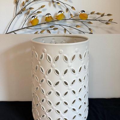 Metal Umbrella Stand and Metal Bird Art (B1-BM)