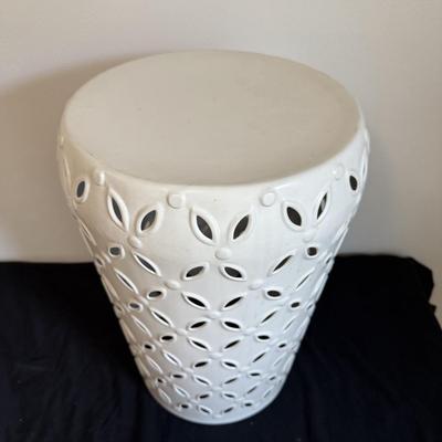 Metal Umbrella Stand and Metal Bird Art (B1-BM)