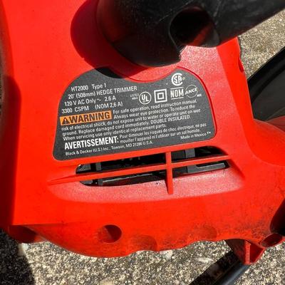 Hornet 16" Chain Saw + Black & Decker 20" Hedge Trimmer