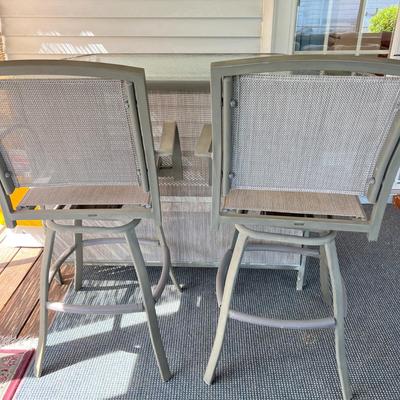 Folding Patio Outdoor Bar w 2 Stools Set