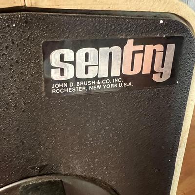 Sentry Heavy Duty Survivor Fire-Safe Case w Key