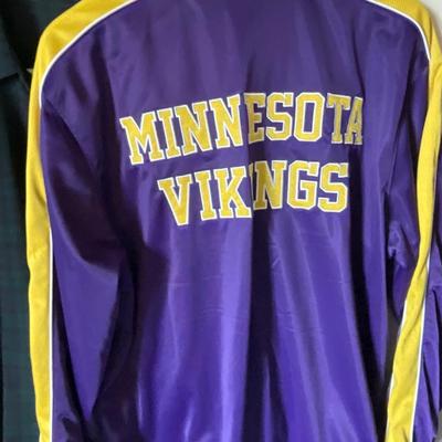 Minnesota Vikings Jacket and Pendleton Shirt, XL