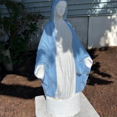 Large Heavy Virgin Mary Yard Garden Statue