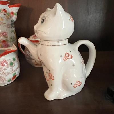 Lot of 2 Japanese Porcelain Tea Sets + Cat Ceramic Tea Pot