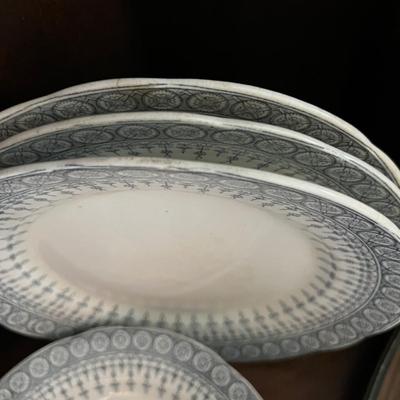 Mixed Vintage Collectibles Porcelain Lot
