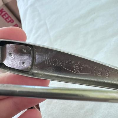 Oxo, Farberware, Arcoroc and More Kitchen Items (K-DZ)