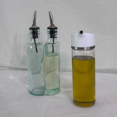 Oxo, Farberware, Arcoroc and More Kitchen Items (K-DZ)