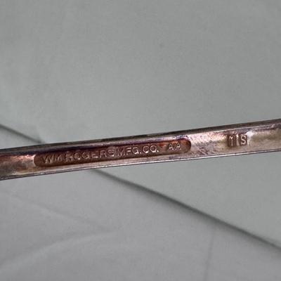 41-Piece WM Rogers ‘Jubilee’ Silver Plated Flatware (DR-DZ)