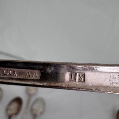 41-Piece WM Rogers ‘Jubilee’ Silver Plated Flatware (DR-DZ)