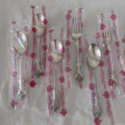 25-Piece International Deep Silver Inlaid Flatware Set and More (DR-DZ)