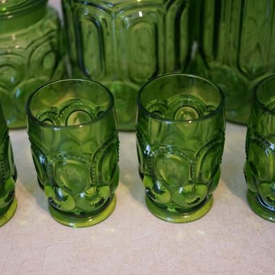 VINTAGE LE SMITH GREEN 70'S MOON & STARS CANNISTER SET. W/ MATCHING TUMBLERS