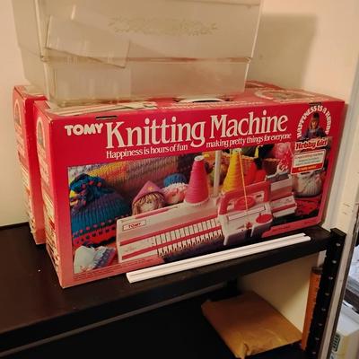Knitting Machine