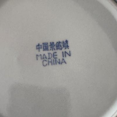 Rice Eye Patterned Blue and White Plates (K-DZ)