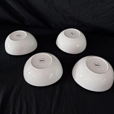 Sweese, Pier 1, Indoor Outfitters, and World Market White Dishes (K-DZ)