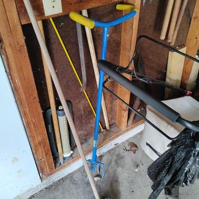 Blue and yellow deweeder