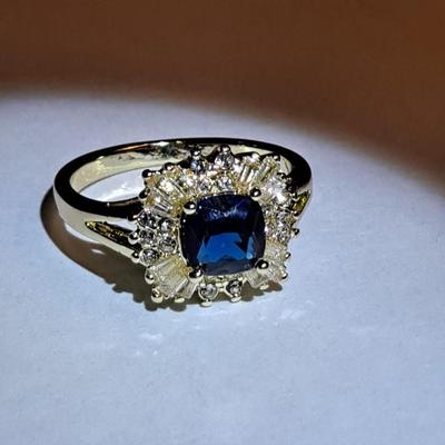 Fashion Ring Size 8