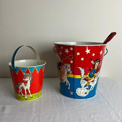 D881 Ohio Art Cowboy & Native Americans Sand Pails