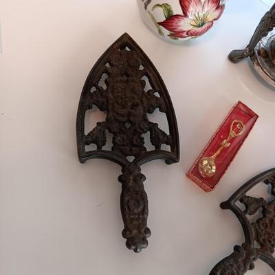 FANCY CARAFE, SMALL PITCHER, 2 CAST IRON TRIVETS