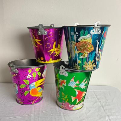 D888 Lot of Four Ohio Art Co. Bird & Fish Sand Pails