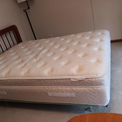 ELITE LAKE TAHOE FULL SIZE MATTRESS WITH HEADBOARD AND FRAME