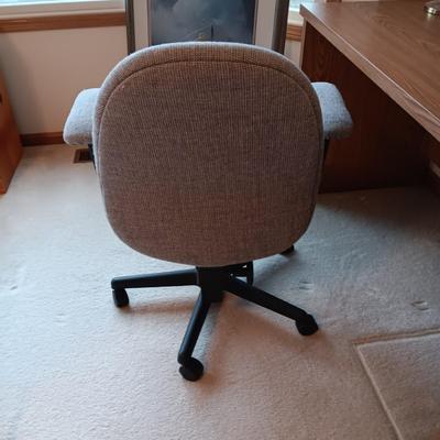 A SIMPLE WRITING DESK WITH LAMP, ETC AND A DESK CHAIR WITH 3 DIFFERENT ADJUSTMENTS
