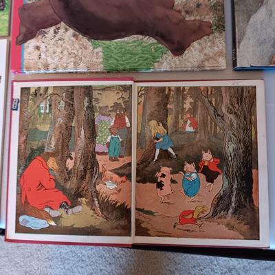 CHILDREN'S BOOKS