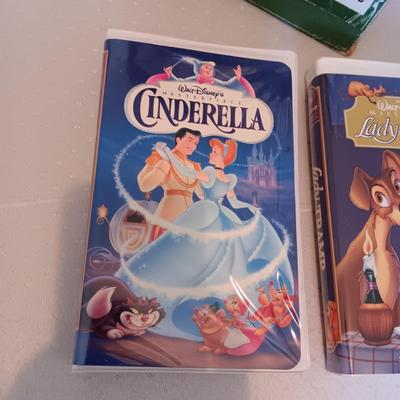WALT DISNEY'S 1965 4 CHILDREN'S BOOK SET AND 2 DISNEY MOVIES