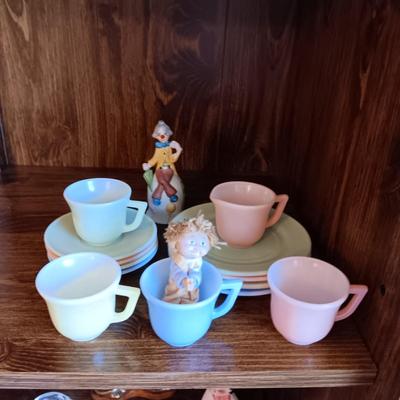 HAZEL ATLAS CHILD'S GLASS DISHES