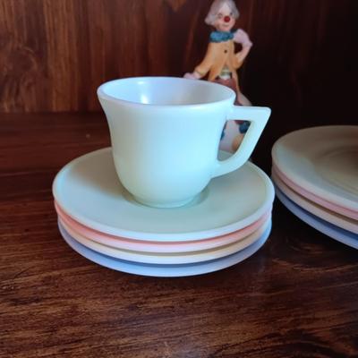 HAZEL ATLAS CHILD'S GLASS DISHES