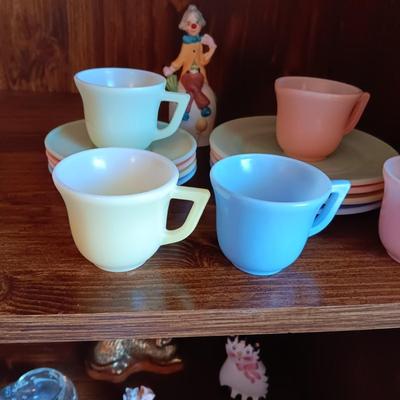 HAZEL ATLAS CHILD'S GLASS DISHES